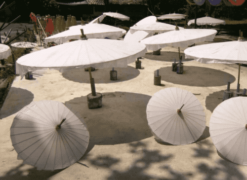 古代的竹制油紙傘,竟然是和現代金屬骨架傘一樣的制作原理...