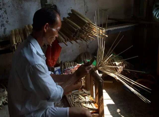 制傘燒茶編筐,刮臉雕木刻章